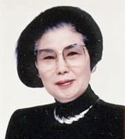 植田いつ子